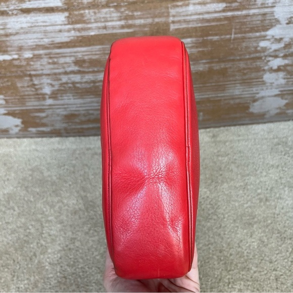 Valentino Signature Mia Crossbody Purse Poppy Red Preppy Classy Summer Tassel - Picture 9 of 15